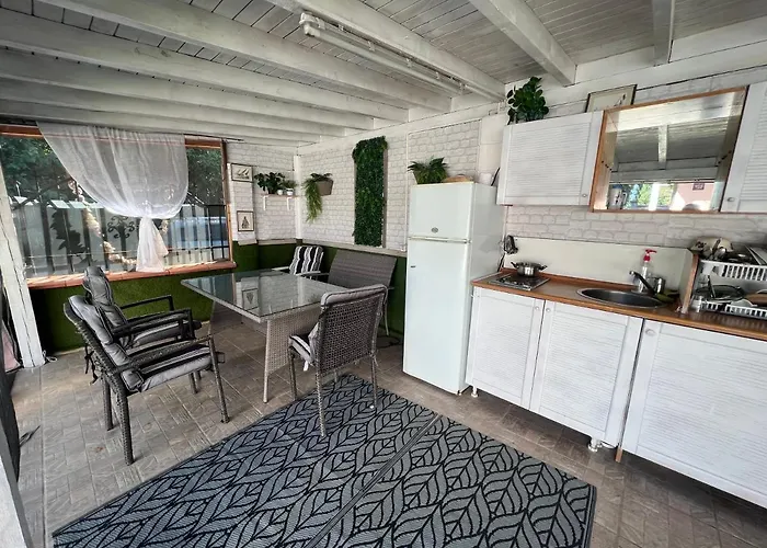 Guest house House Varna-4 3*