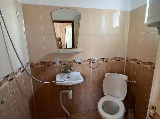 House Varna-4 Guest house