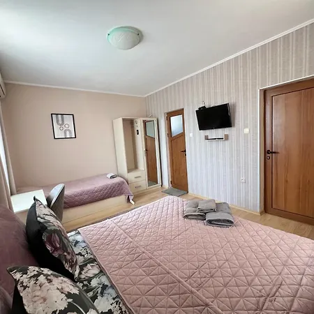 House Varna-4 Gasthuis 3*