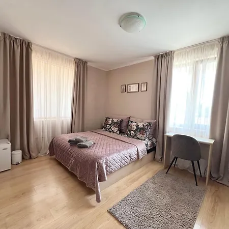 Konukevi House Varna-4